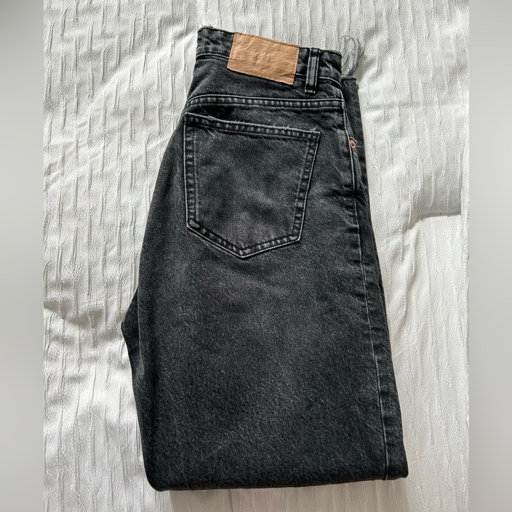 Zara Hi-Rise Straight Leg Jeans